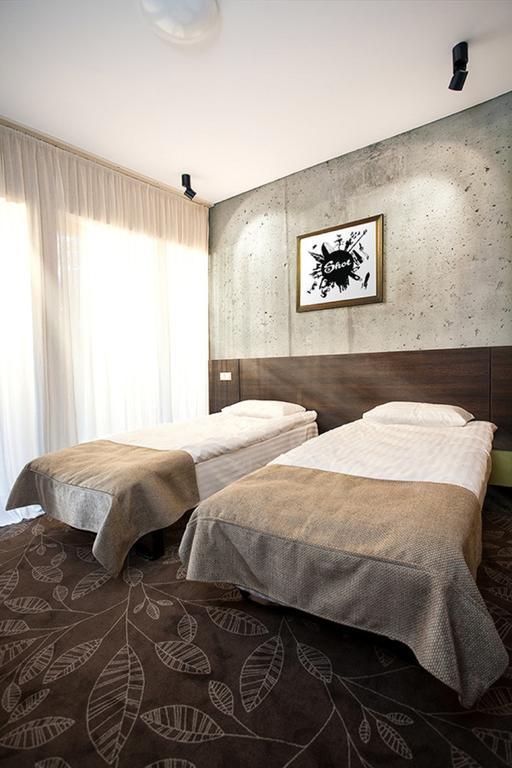 Hotel Babilonas Kaunas Phòng bức ảnh