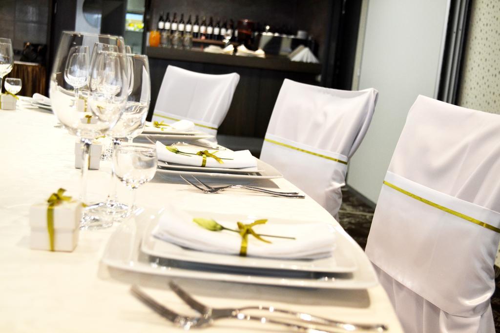 Hotel Babilonas Kaunas Ngoại thất bức ảnh