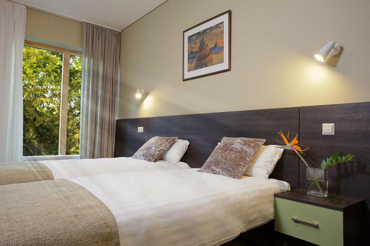 Hotel Babilonas Kaunas Phòng bức ảnh